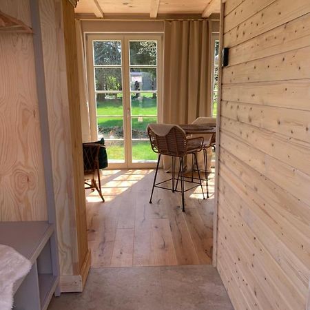 Idyllische Fewo Belling Spa - Eigene Sauna Und E-Ladesaeule Dresda Exterior foto