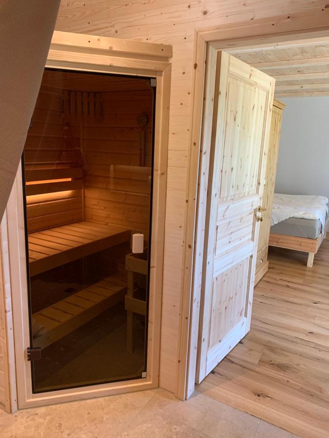 Idyllische Fewo Belling Spa - Eigene Sauna Und E-Ladesaeule Dresda Exterior foto